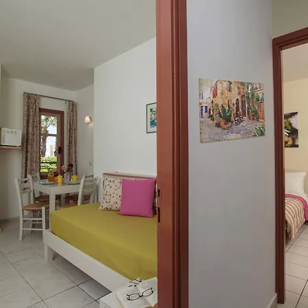 Latania Hotel 3*